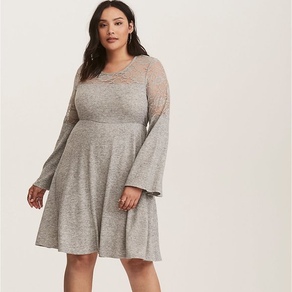 torrid Dresses & Skirts - TORRID Bell Sleeve Skater Dress Sz M/L